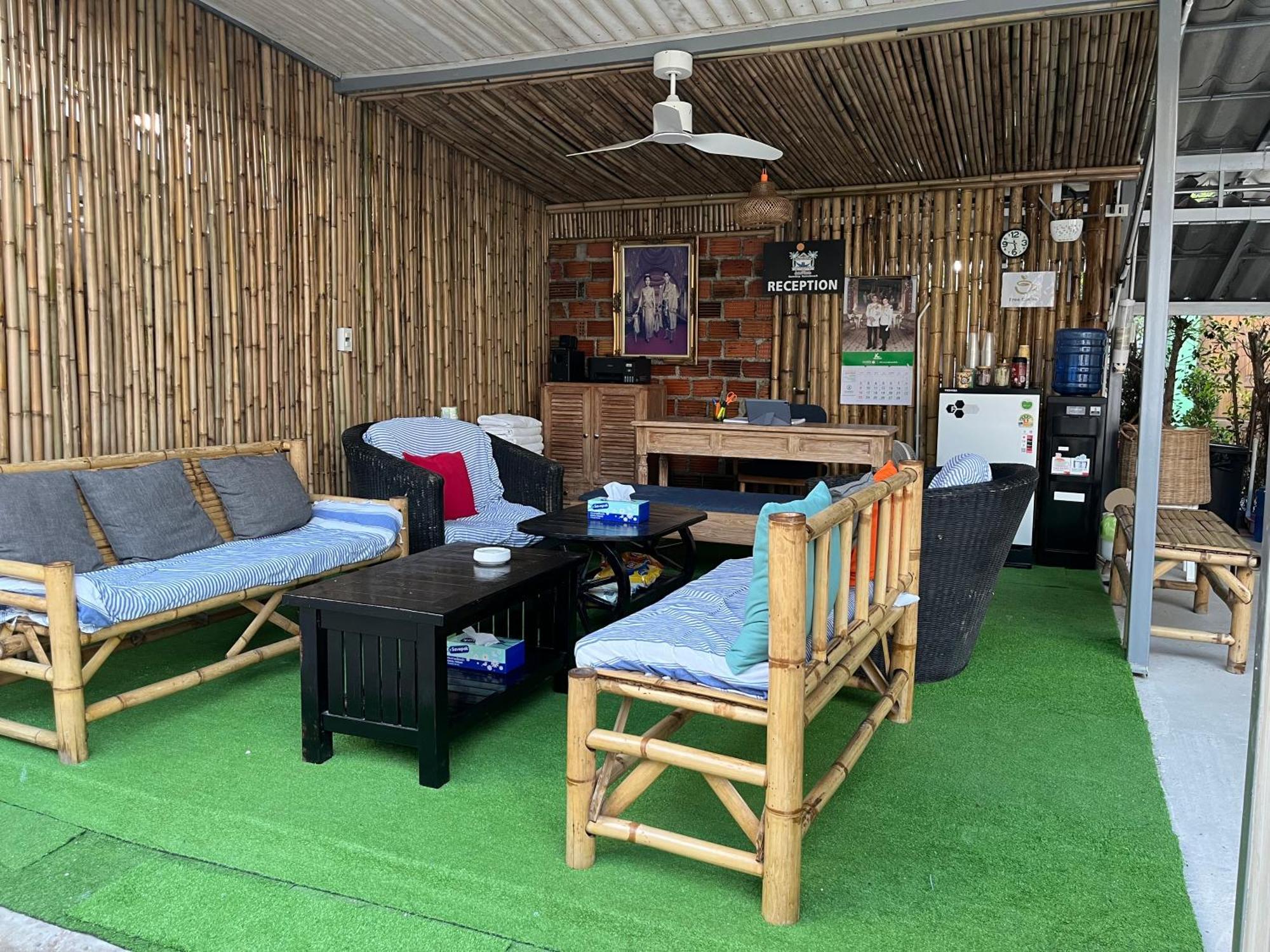 Namthip Homebeach Baan Tai Exterior photo